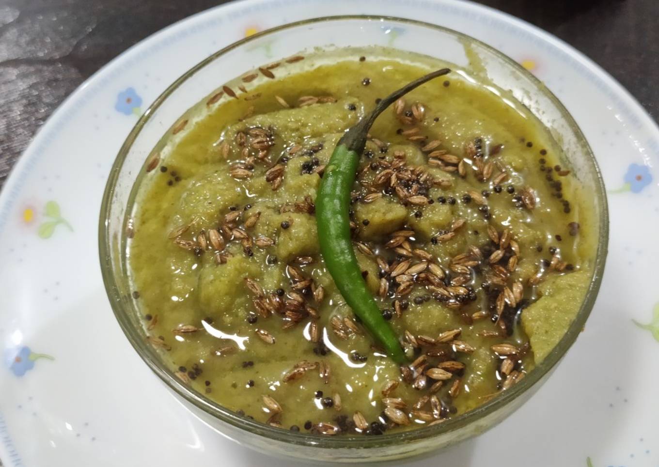 कैरीची चटपटीत चटणी / Tasty Raw Mango Chutney