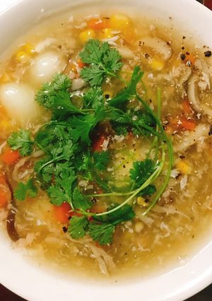 Hình của món Soup tôm ngô nấm.