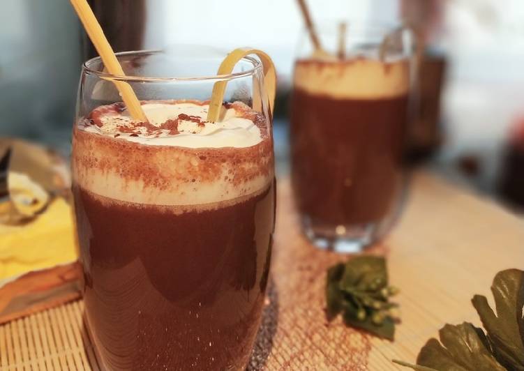 Keto-Chocolate Caliente con Nata