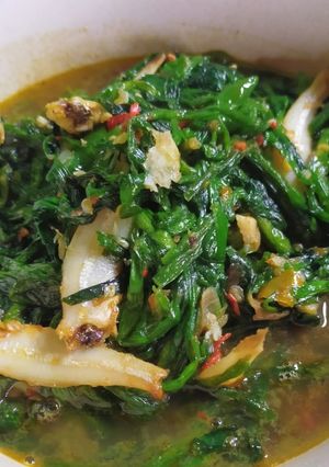 Foto resep Tumis genjer teri pedes nikmat😋