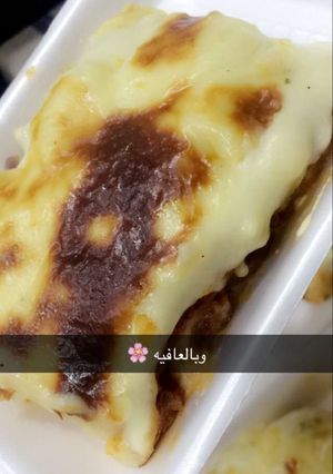صورة لوصفة سمبوسة بالبشاميل (خطيره)