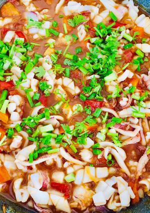 Hình của món Mực ống rim me chua ngọt.