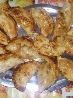 Una foto de Empanadillas de bonito y pechuga de pollo