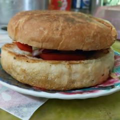 Lazy Burger Sandwich A picture of Lazy Burger Sandwich.