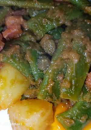 Foto principal de Judías verdes con jamón, huevo y especias