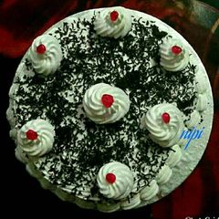 A picture of Eggless black forest cake.
