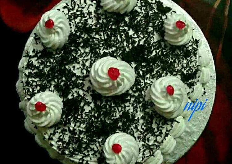 Recipe: Appetizing Eggless black forest cake