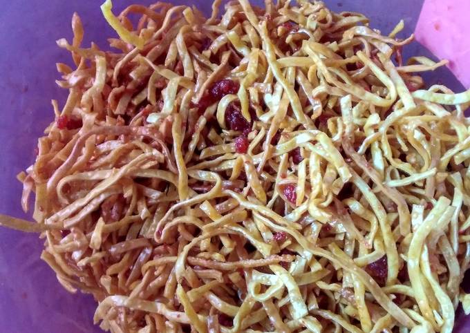 Resep Kerupuk Mie Kuning Balado Khas Minang Oleh Rinada Cookpad