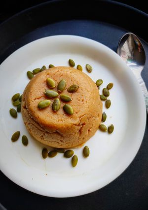 A picture of Wheat Flour Halwa.