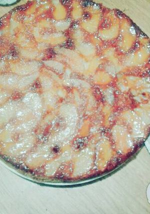 Una foto de Torta fácil de manzanas caramelizada