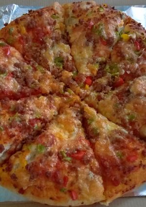 A picture of Beef pizza.