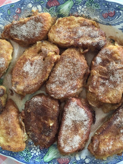 Una foto de Torrijas de la Semana Santa española