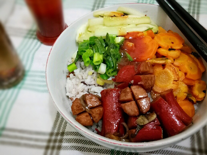 Langkah Mudah untuk Menyiapkan Rice Bowl Campur-campur, Bisa Manjain Lidah