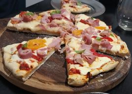 Pizza a la piedra