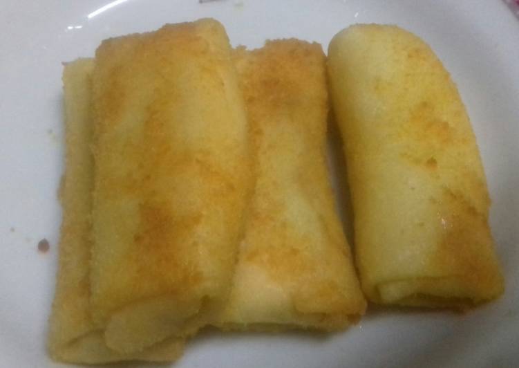 Risoles mayo with sosis telur