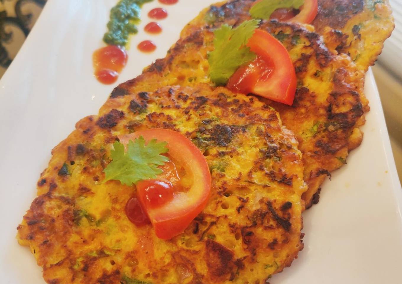 Vegetable pancakes with spinach and oatmeal