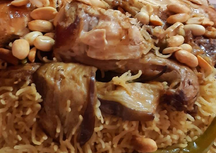مقلوبة الدجاج