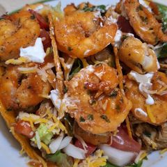 A picture of Grilled Chicken and Shrimp Tacos.