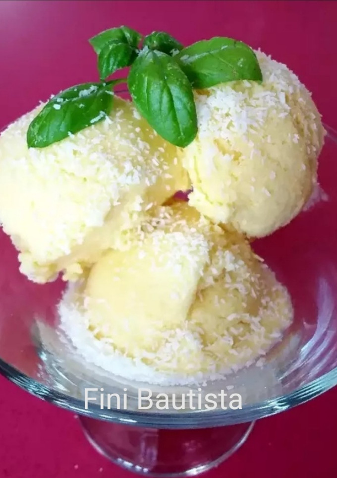 Una foto de Helado de mango y coco