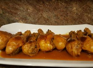 Una foto de Piernitas de pollo con salsa agridulce