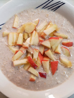 Una foto de Quinua avena con manzana