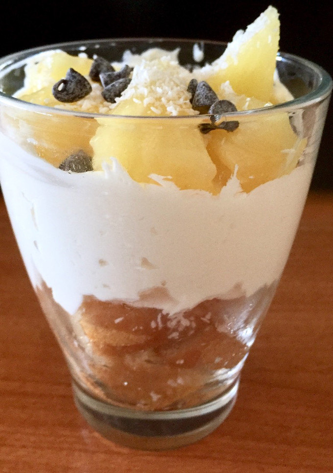 Una foto de Vasitos de piña y mascarpone