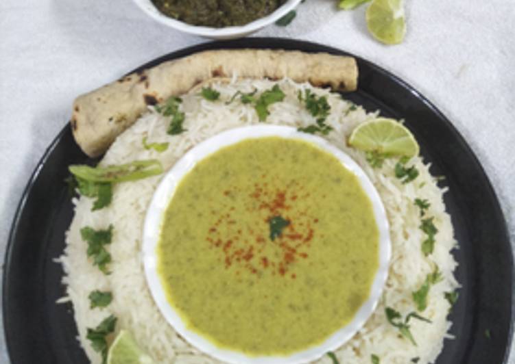 Step-by-Step Guide to Prepare Perfect Bathua Saag and kadi