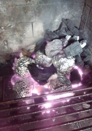 Una foto de Papas a las brasas