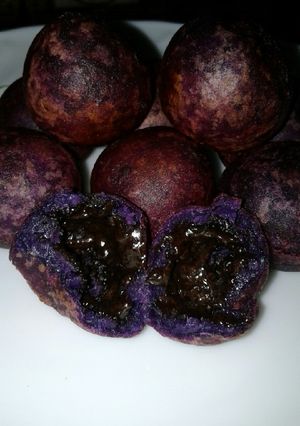 Foto resep Bola ubi ungu lumer😉