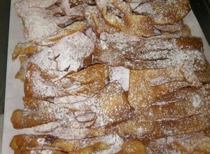 Foto di Frappè o chiacchiere