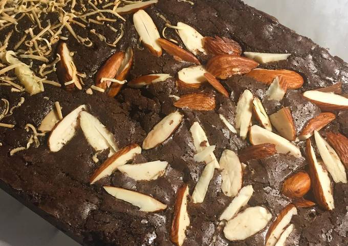 Resep Fudgy Brownies ANTI GAGAL Oleh Silvian Anggieta Putri - Cookpad