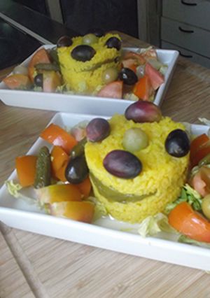 Foto principal de Tartar de arroz, pimientos y uvas