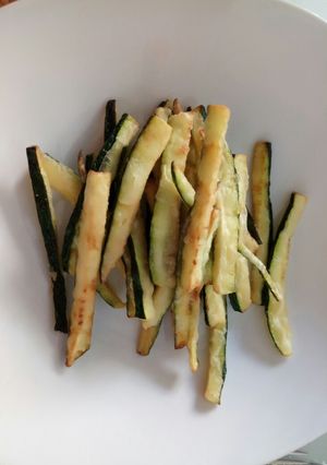 A picture of Zucchine chips.
