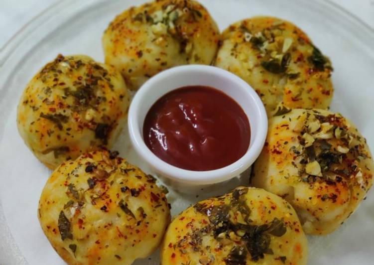 Step-by-Step Guide to Prepare Any-night-of-the-week Garlic bread buns