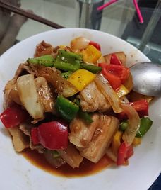 thịt xào chua ngọt