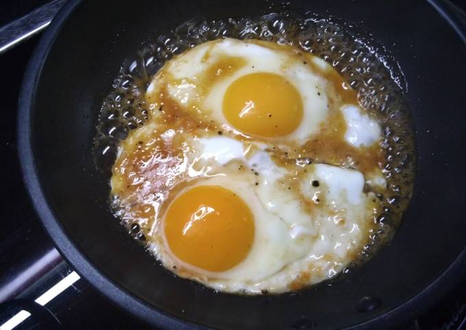 Cách làm mì xào trứng ốp la thơm ngon hấp dẫn cực đơn giản tại nhà