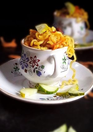 মশলা ম্যাগি (masala maggi recipe in bengali) রেসিপির প্রধান ছবি