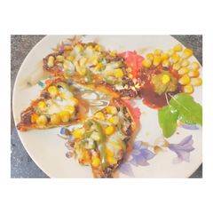 A picture of Besan Mexican Cheezy Slice Pizza.