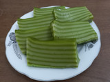 Lapis Tepung Beras dengan pandan asli