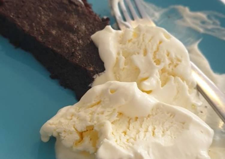 How to Serve Tasty Kladdkaka (Swedish chocolate cake)