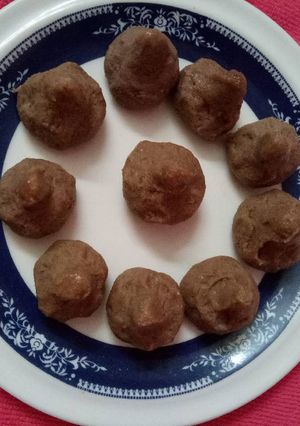 A picture of Mawa chocolate modak.