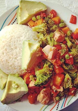 Una foto de Dieta de verduras con pollo