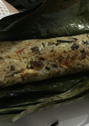 Foto resep Nasi tutug oncom bakar kemangi (isi ayam suir)