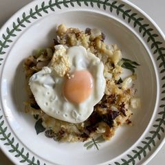 A picture of Bubble & Squeak - main dish.