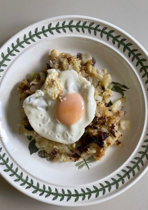 A picture of Bubble & Squeak - main dish.