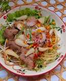 Gỏi hoa chuối bào trộn bò