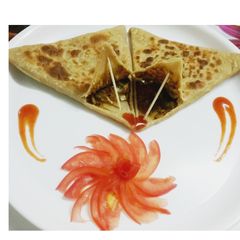 A picture of Spicey Onion Paratha.