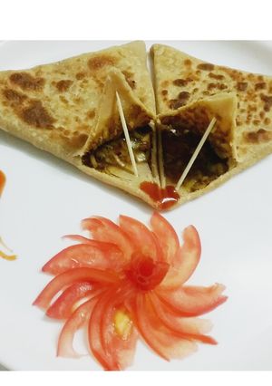 A picture of Spicey Onion Paratha.