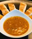 Sốt cà ri chấm bánh mỳ