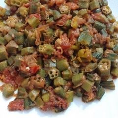 A picture of Bhindi ki sabzi.